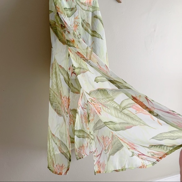 BCBGeneration • Tropical Print Sheer Overlay Top in Green and Orange, Size‎ XS - Picture 6 of 14